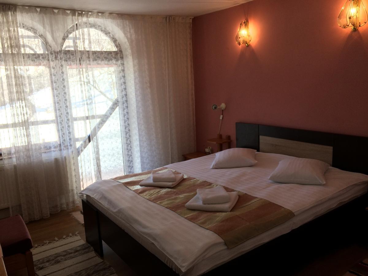 Pension Casa Alba Slanic-Moldova Bagian luar foto